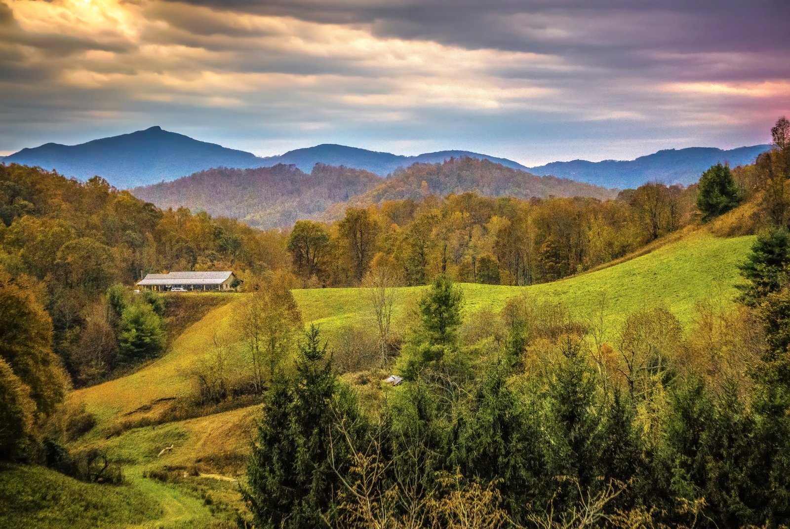 LANDSCAPES IN BOONE NORTH CAROLINA MOUNTAINS